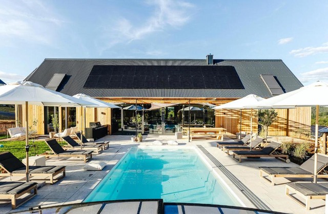 Premium Ferienhaus Das Farmhaus - Auf den Moselhöhen - Pool, Sauna, Kino, Garten