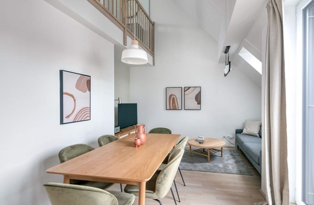 Premium Hernals 3BR w/Balcony & Elevator, nr Lidlpark, by Blueground