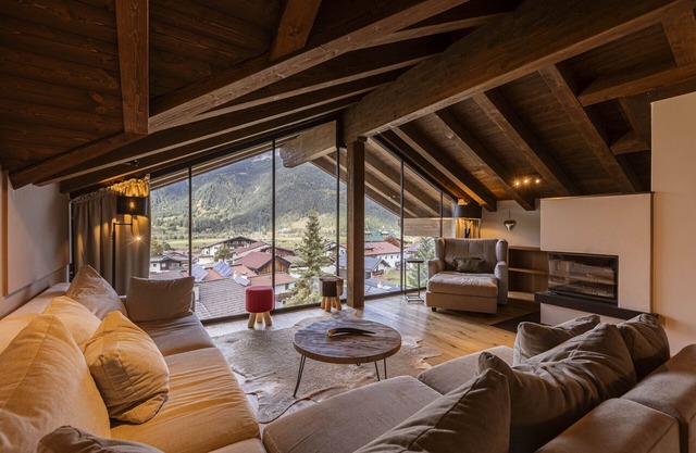 Premium penthouse with 4 bedrooms