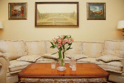 Premium Rent in Kiev Centre - Kiev