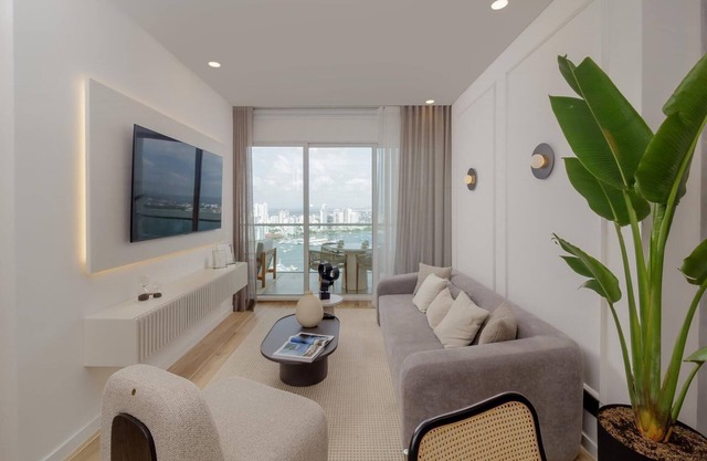 Premium suite 25th floor