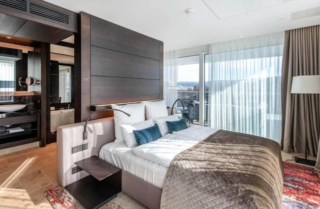 Presidential Suite - Penthouse Suite - FÄHRHAUS Koblenz