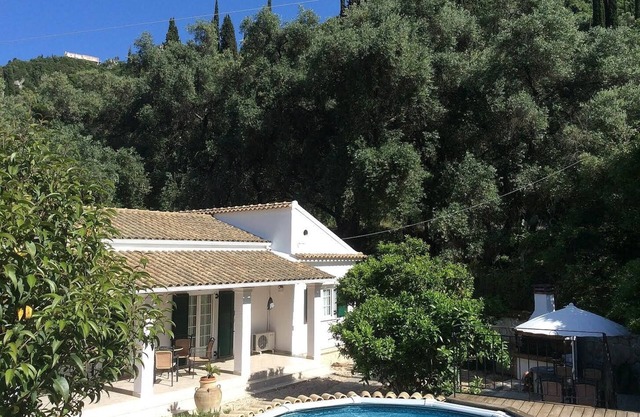 Prestige Villas | AG GORDIOS | Detached Villa & Pool 1200m Sandy Beac