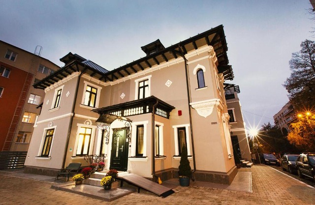 Prestige Hotel