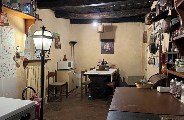 Preta Nera Intera - Five Bedroom Apartment, Sleeps 12