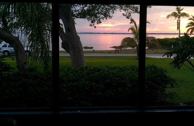 Prettiest Sunset View Pine Island, Waterfront Home on Water