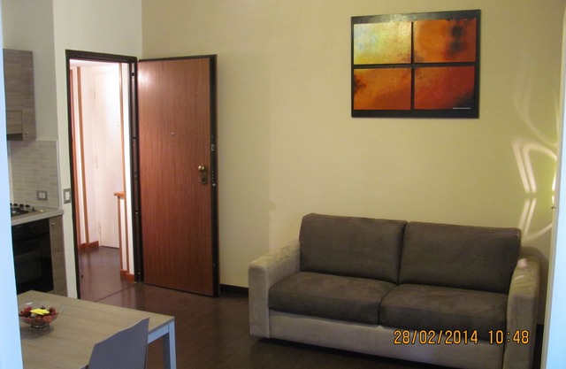PRETTY APARTMENT