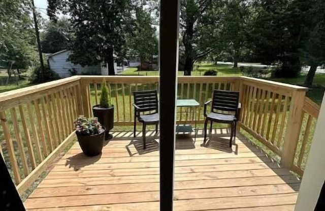 Pretty Perry Home for Mid to Long Term Stays