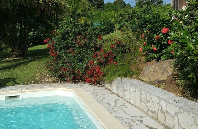 Pretty wooden Creole Villa with swimming pool