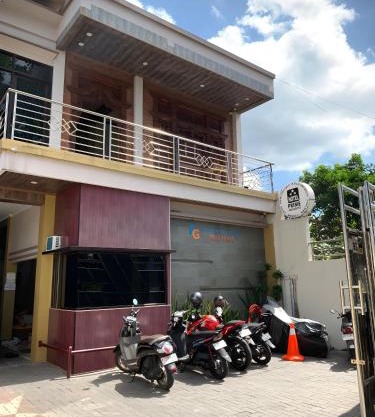 Prime Adisucipto Hotel