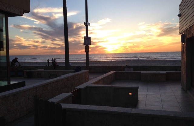 Prime View Location, 1-House Back From Boardwalk Traffic; 3Br, 1.5Ba, Sleeps 6