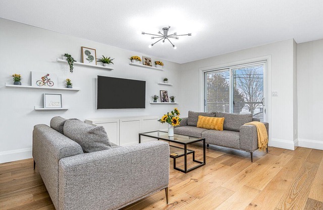 Prime Wellington Location with Water Views and Sandbanks Provincial Park Pass