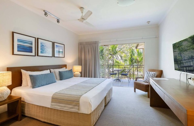 Primrose at Amphora Resort Breezy Beachfront Bliss