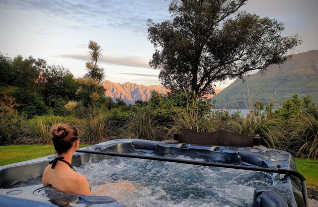 Privacy, Panoramas and Proximity - Unforgettable