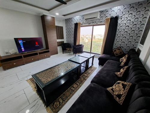 Private 2 BHK-Bahria Heights 1- C Block-Bahria Active
