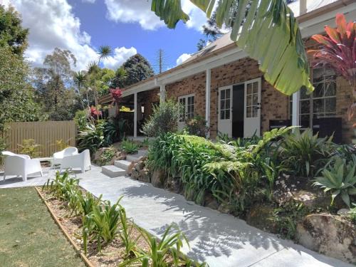 Private 4 Bedroom House Amongst the Bunyas