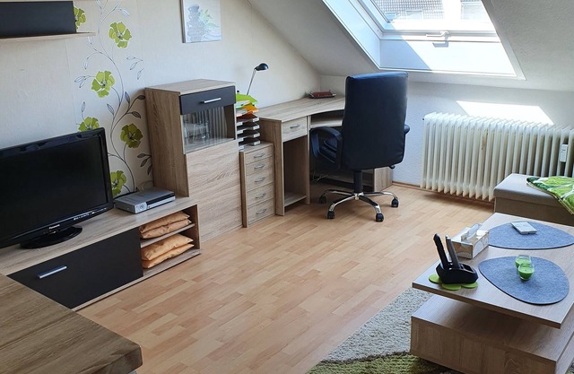 Private accommodation in a 2 BR. Dachgeschoßwohnung. For 2 max. 3 Pers.