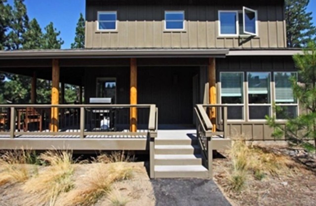 Private Air Conditioning Wifi Hot Tub Fireplace Pet Friendly