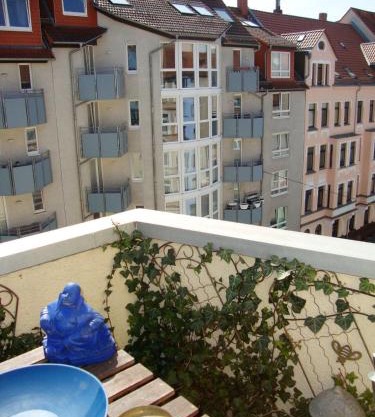Private Apartments including breakfast near Exhibition Center