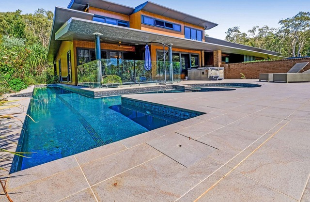 Private Beachside Oasis, resort-style pool/spa