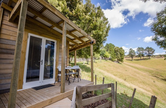 Private Cabin minutes drive from the city centre and local tourist attractions