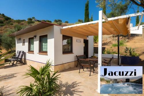 Private detached chalet with OPTIONAL private jacuzzi Mi Dushi
