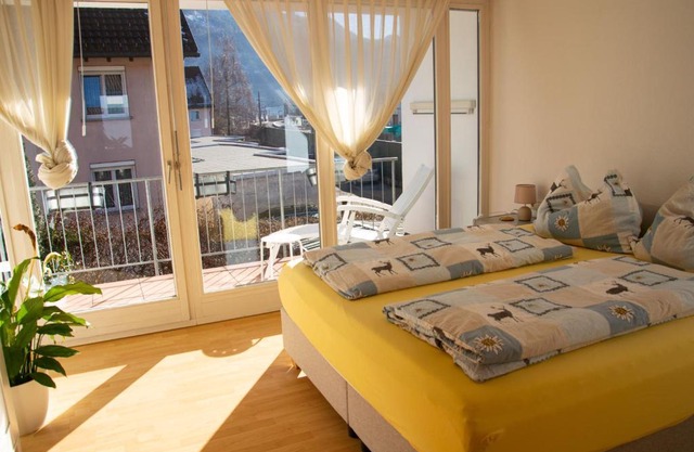 Private doublebed Room with balcony in shared house