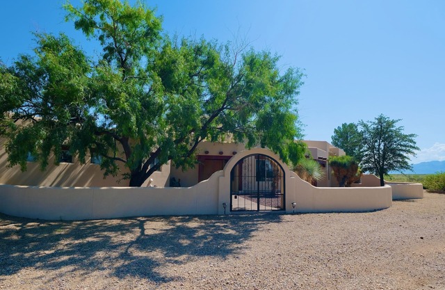 Private Estate for Family Reunion, Weddings, Business Retreat, and Vacations