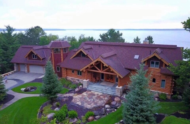 Private, Exclusive Lodge on Woman Lake with Beautiful Views