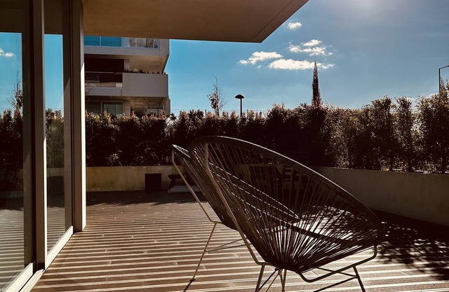 Private Garden Apartment-Belas Country Club