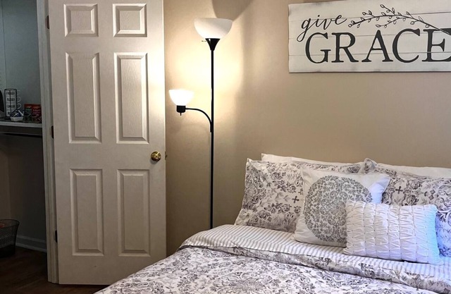 *Private Guest Suite*UptownCharlotte, Matthews, Close to all‼️Offering Discounts