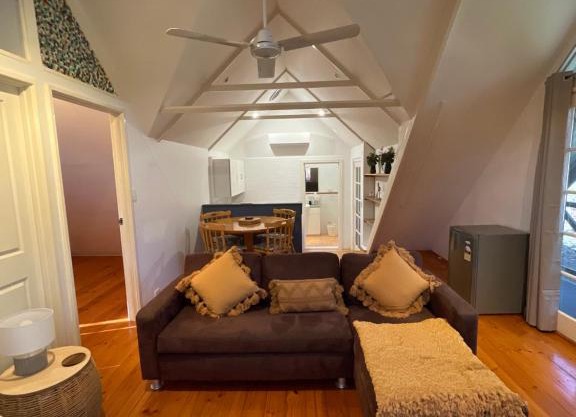 Private Guesthouse