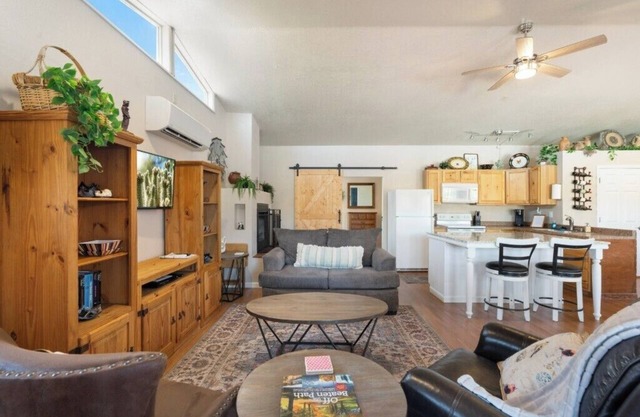Private Guesthouse w/ Pool in Historic Wickenburg!
