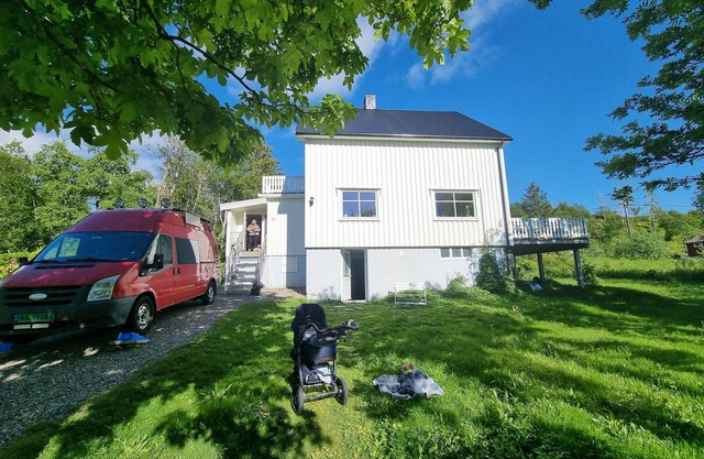 Private house in picturesque surroundings