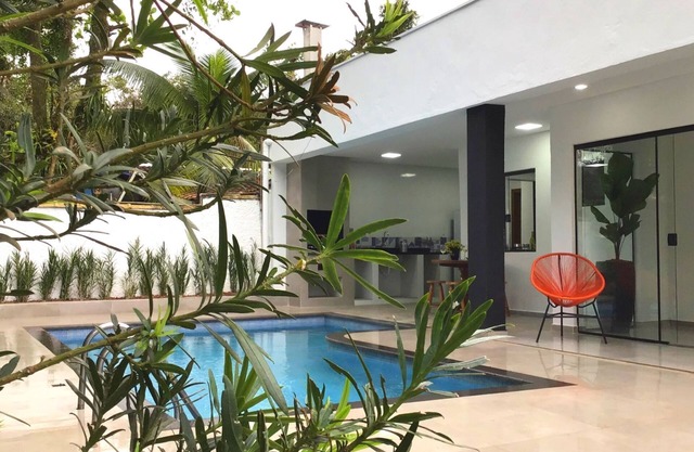 Private house, pool and Jacuzzi 120 meters from the beach