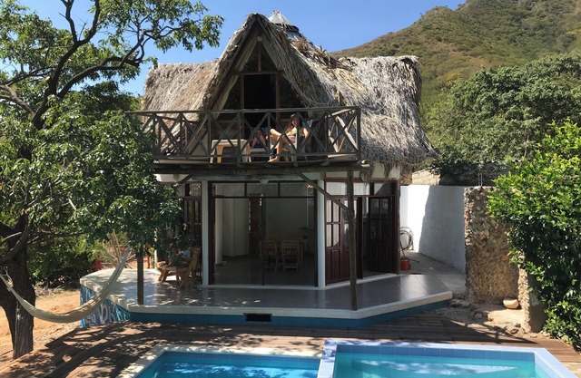 Private house with pool in Taganga. In the middle of nature, 10 minutes from Santa Marta.