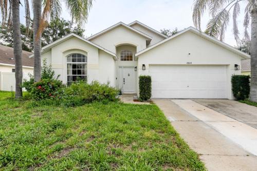 Private King BR Pool Access Near Disney