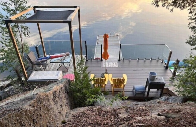 Private LakeFront GetAway-3MileLake*W/IslandViews