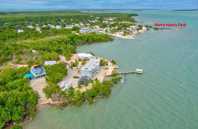 Private Oceanfront Home, Walk right into the ocean