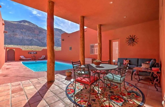 Private Pool-King bed-3 acres- Billiards-RV Parking-Mountain Views-Near Zion
