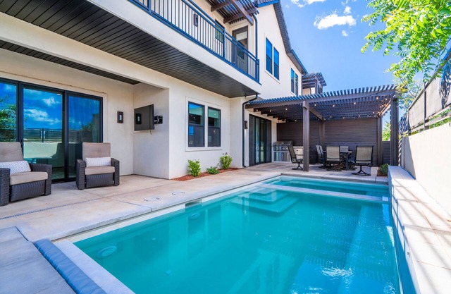 Private Pool, Spa, Fire Pit- 5 Bed/6 Bath- Ocotillo Springs