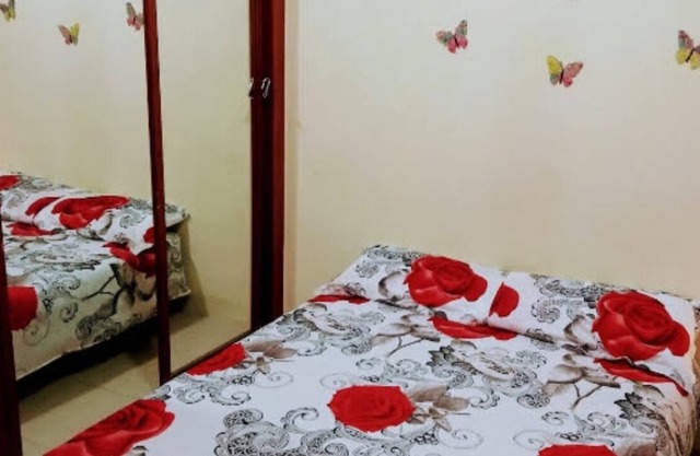 Private room buena & bista airport Wanda ifema