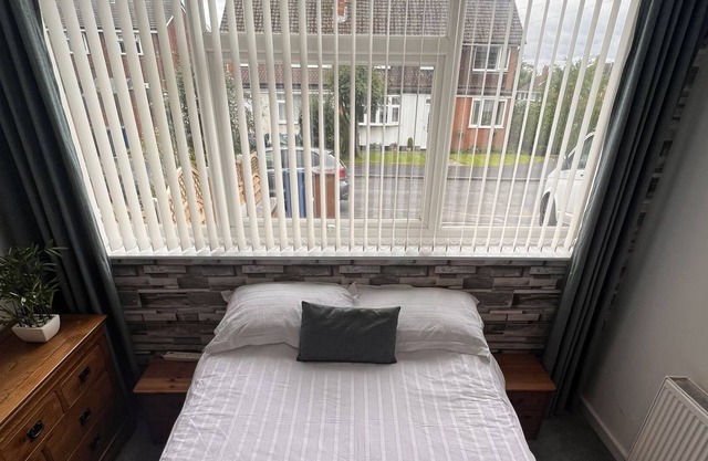 Private room in a modern shared house