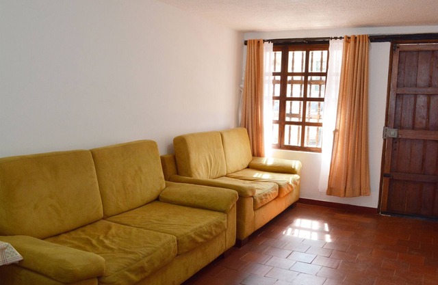 Private room located in the tourist sector near the center