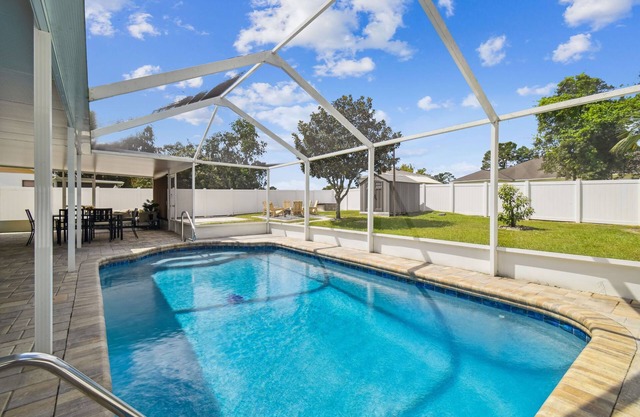 Private Salt Water Pool, expansive patio + outdoor kitchen