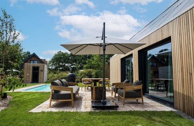 Private sauna, private pool. in short, real enjoyment together!