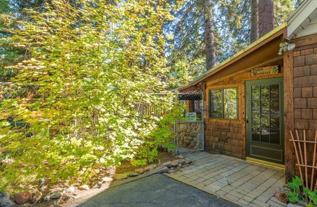 Private, Ski & Golf, Close to 4 Ski Areas, Allergy friendly, No pets please
