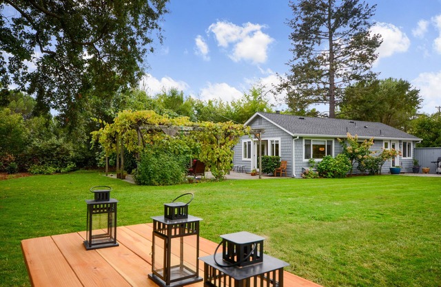 Private Sonoma Country Cottage
