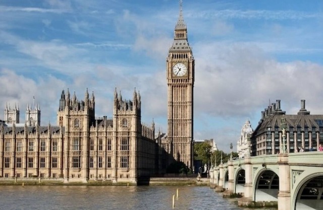 π Private Terrace | ποΈ Penthouse | π Private Lift | βοΈ A/C | ποΈ Sleeps 6