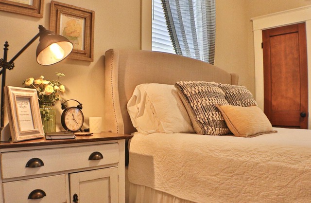 Private, Updated, Farmstyle Suite